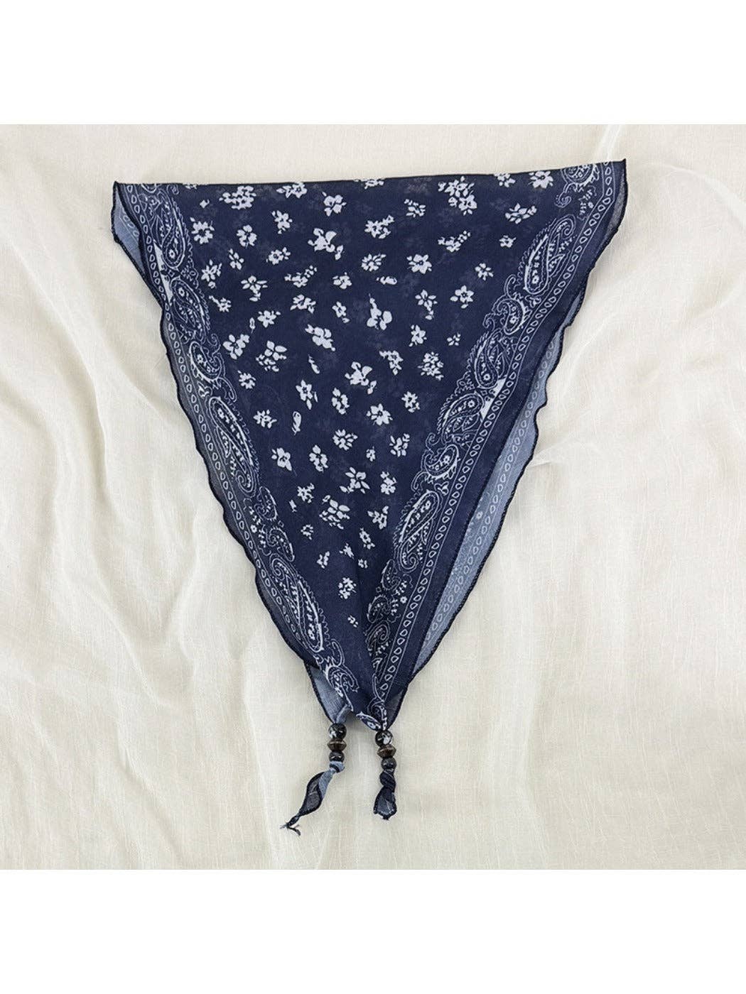 Funkyrel® Atzbranding Limited - Wholesale Head Scarf - Women's - Scarvii - Vintage-inspired Diamond-cut Headscarf with Floral patterns7