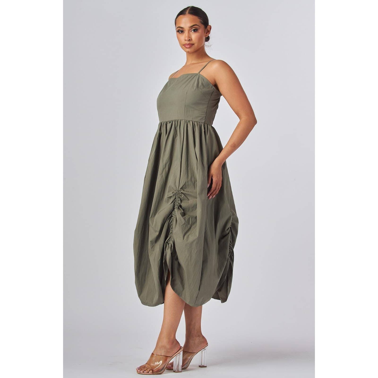 Black Pearl Clothing - Wholesale Jurk - Dames - VERZAMELD IN GENADE JURK6