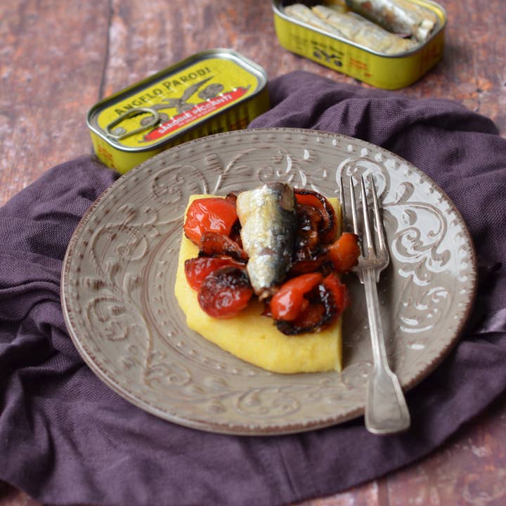 International Loft - Wholesale Tinned Fish - Angelo Parodi Spicy Portuguese Sardines in Olive Oil