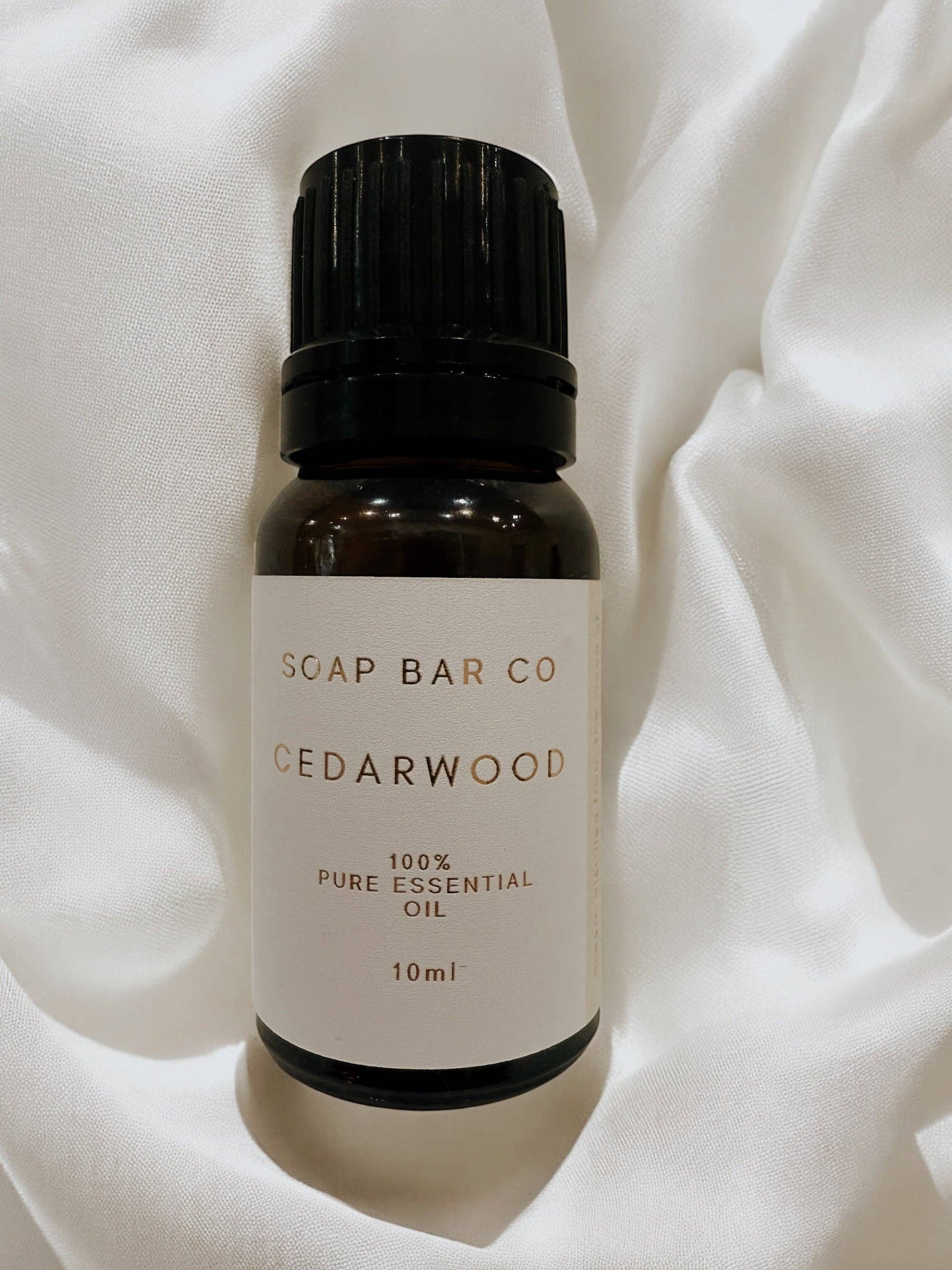 SOAP BAR CO - Wholesale Essential oil - CEDARWOOD PURE ESSENTIAL OIL