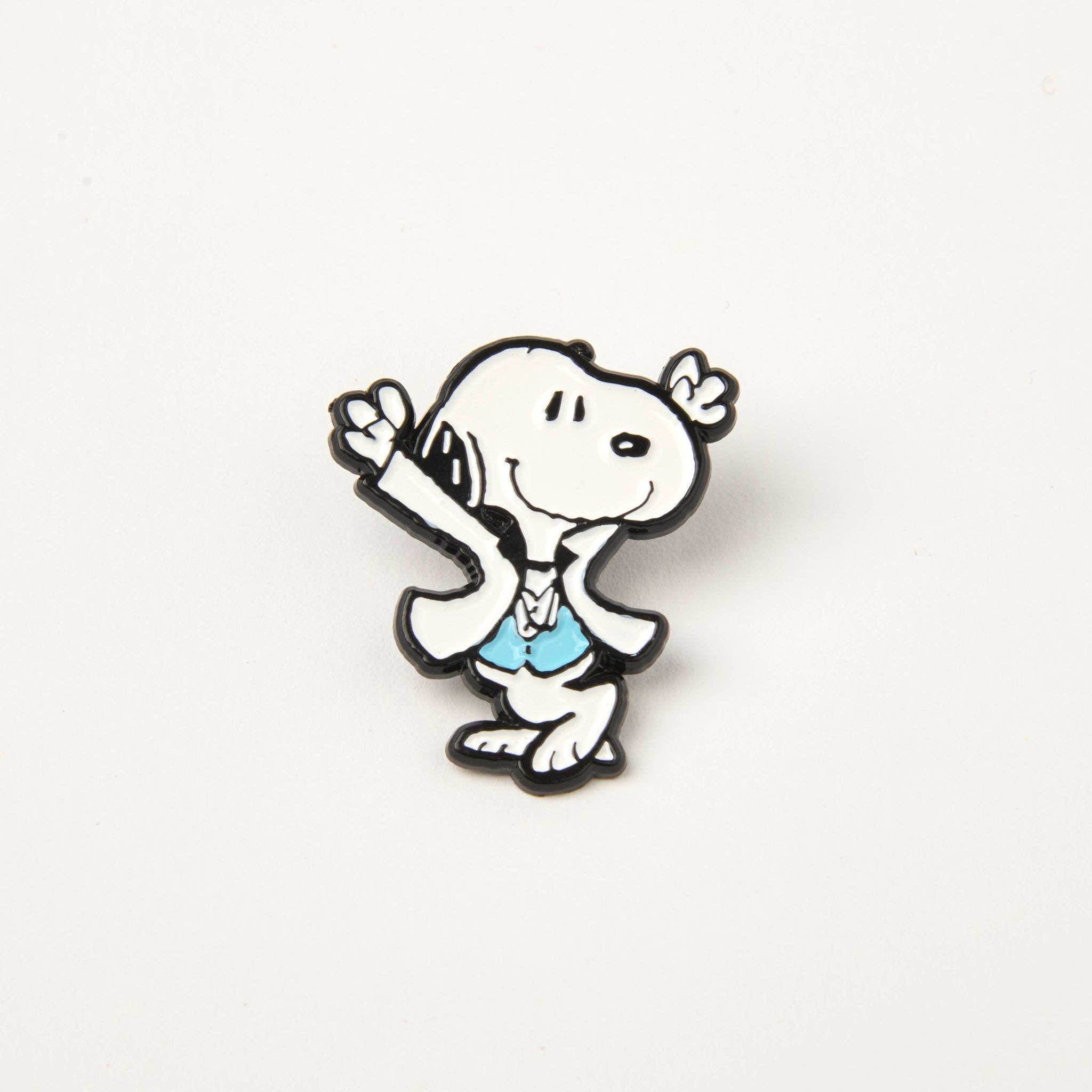 Magpie – wholesale Lapel pin/button – Peanuts Pin - Disco