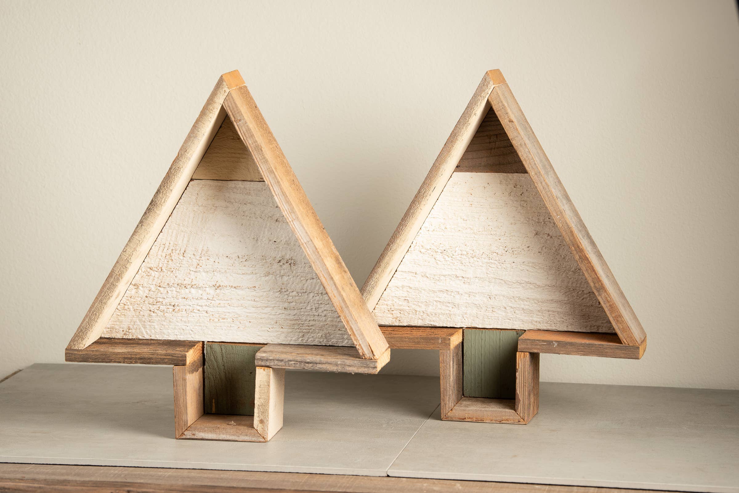 Love Reclaimed - Wholesale Planter Box - Christmas Tree Rustic Reclaimed Wood Planter / Tray 4