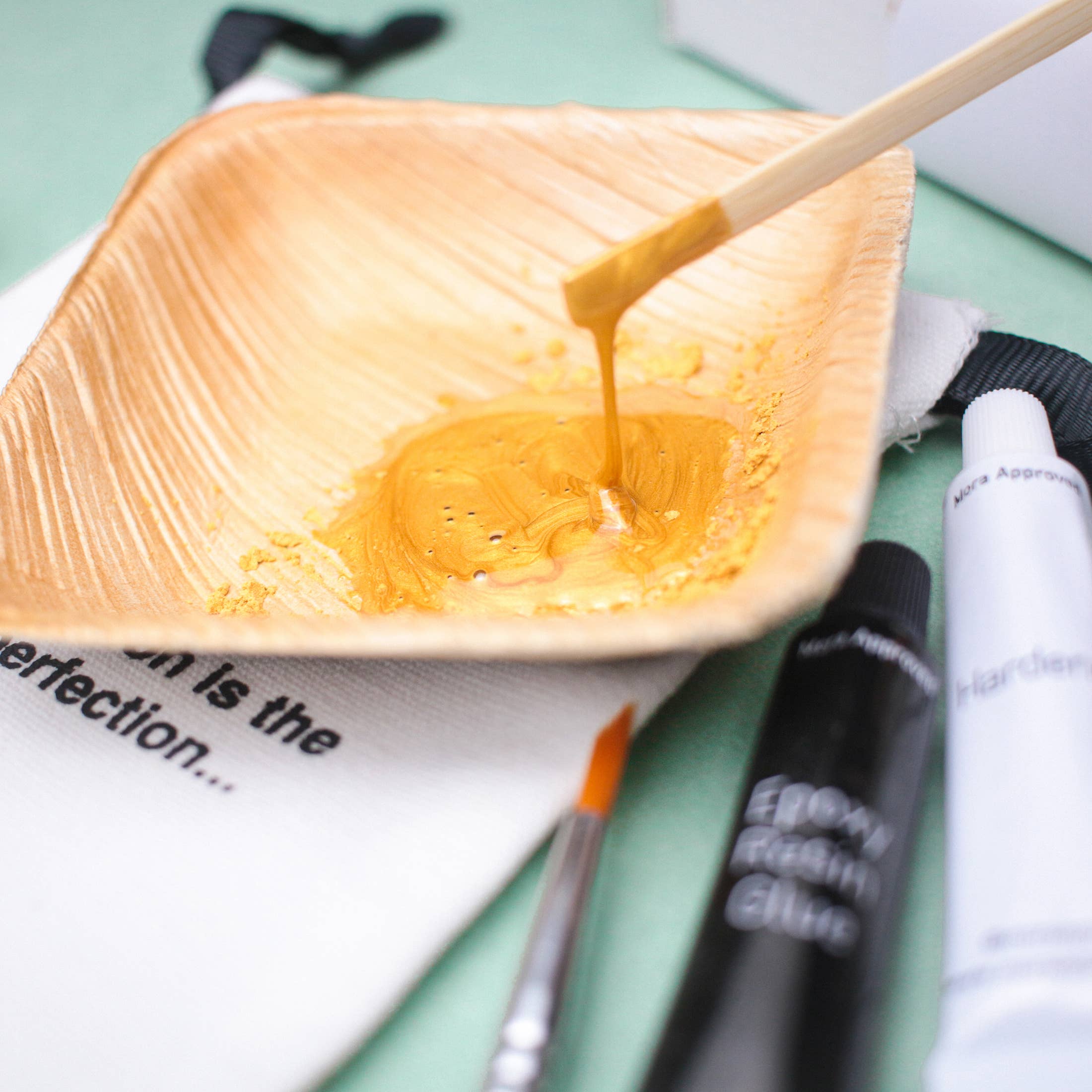 DIY Kits by Mora Approved -  Kintsugi, Pottery & Art - Wholesale DIY Craft Kit -  Kintsugi Repair Kit – The Art of Repairing with Gold4