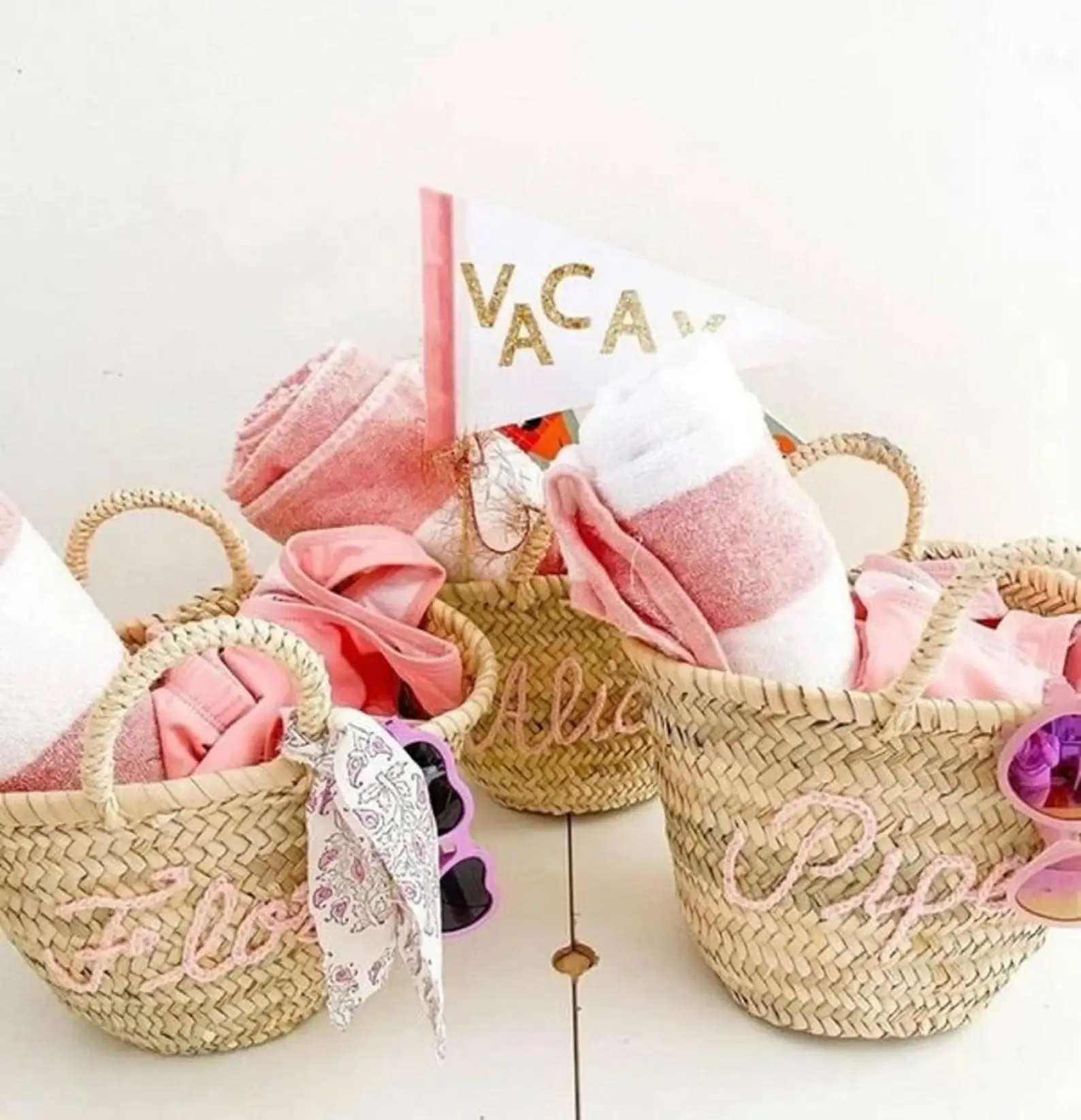 DarKech - Wholesale Christmas Decoration - Christmas Basket, Christmas Decor, Merry Christmas3