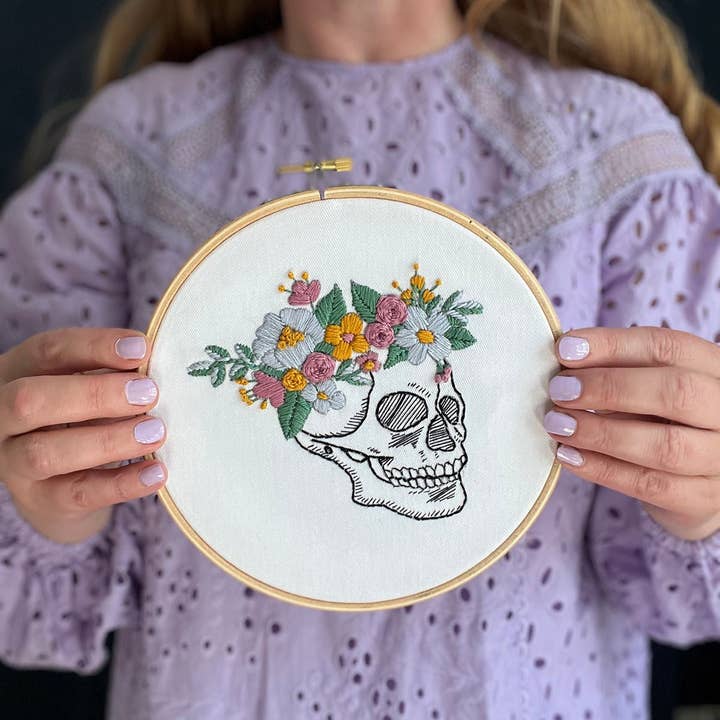 MakeBox & CO - Wholesale Embroidery/Cross Stitch Supplies - Floral Skull Embroidery