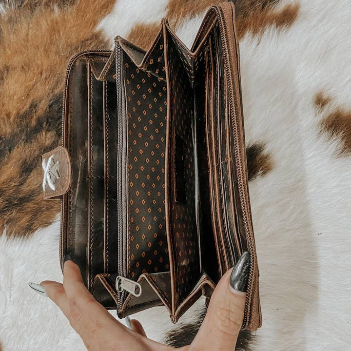 Texas Western Cowhide Bags and More - Wholesale Wallet - Women's - Cross Stiched Leather Cowhide Womens Wallet