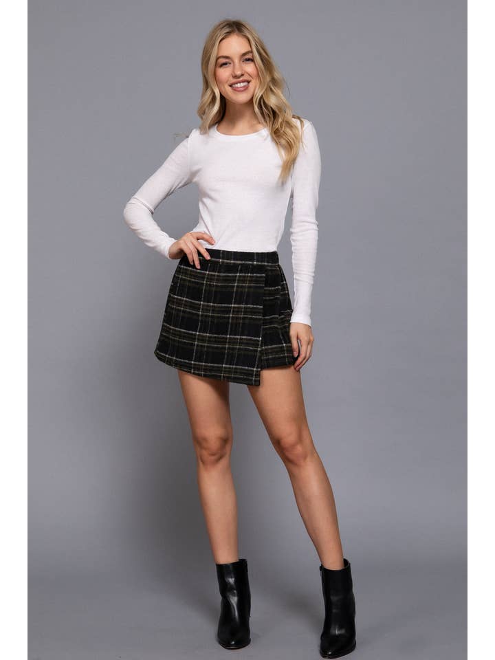 Active Basic | Active USA - Wholesale Shorts - Women's - Front Wrap Plaid Short Pants4