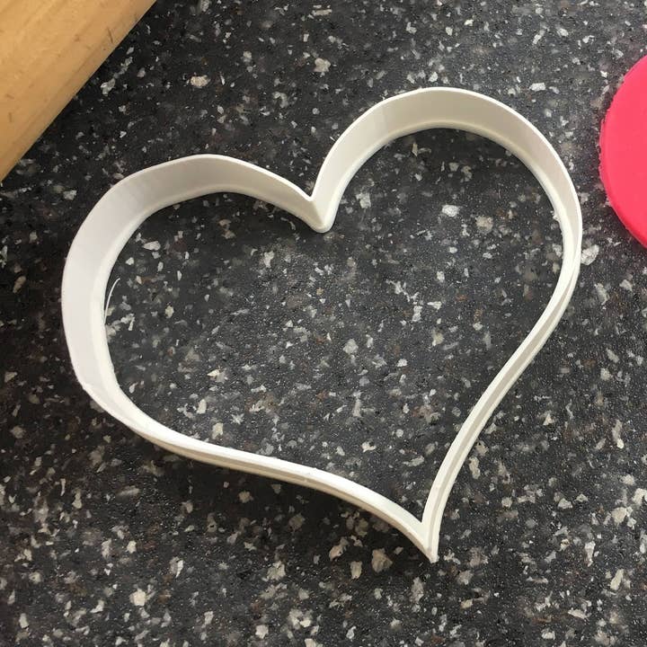 CookieCutterSupply - Wholesale Cookie Cutter - Heart Shape Cookie Cutter0