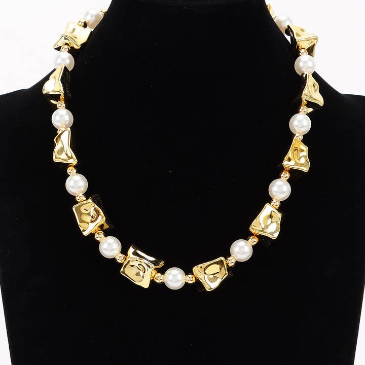 Metal Pearl Necklace for wholesale by 3AM BY H&D ACCESSORIES