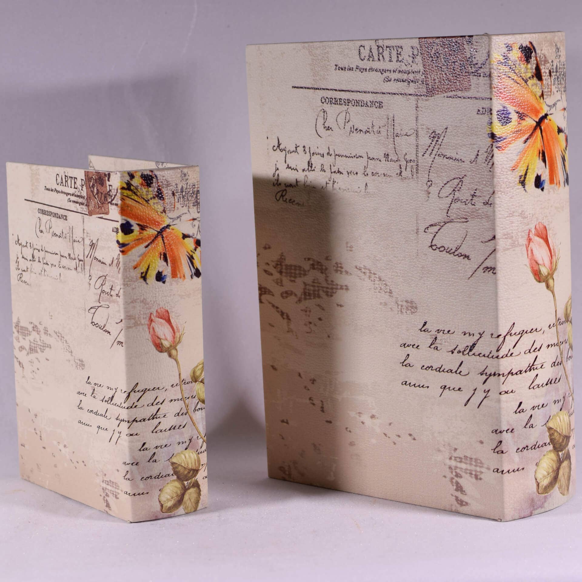 giftland - Vente Boîtes décoratives - Set de 2 coffres en forme de livres en bois avec motif floral, 27 cm2