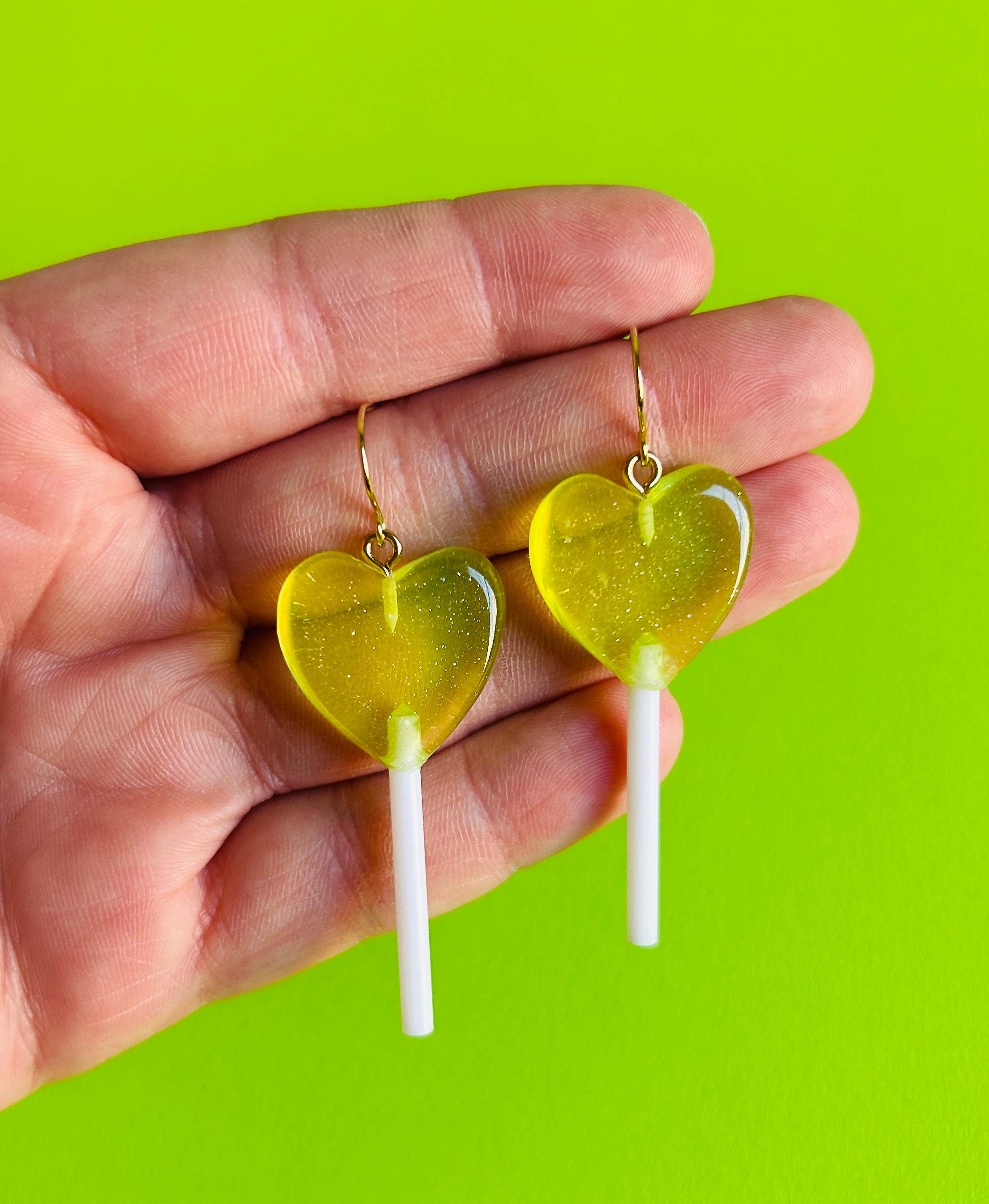 Alien Bratz – wholesale Dangle earrings – Glittery Heart Lollipop Earrings Kawaii Earrings Funky6