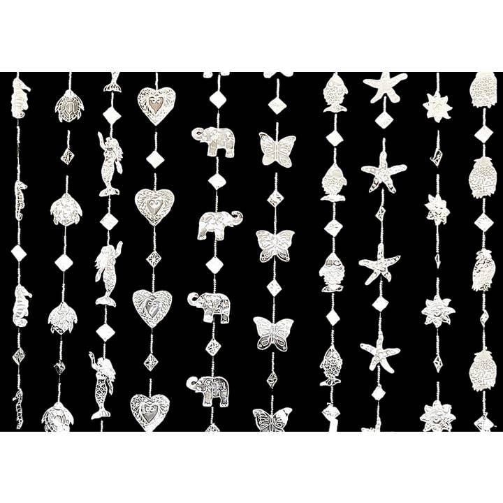 Bamboo Source Tropical Decor – wholesale Mobile – Aluminum Heart Decorative Strand1