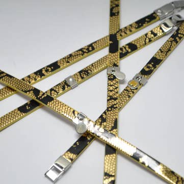 Gold lace charm bracelets lined with leather (Copy) for wholesale by Declic