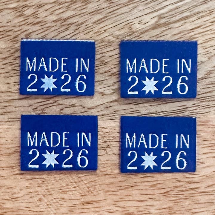 Feito em 2026 Etiquetas Tecidas - AZUL por atacado de Running Stitch Quilts