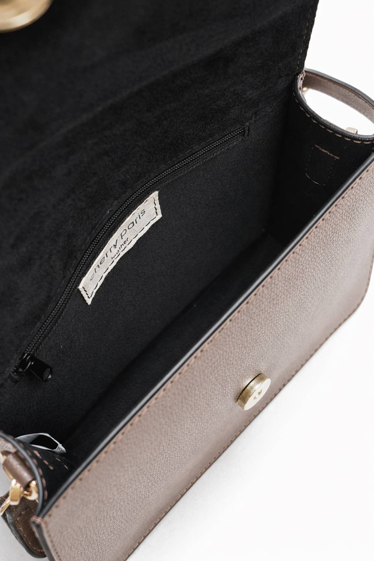 Cherry Paris - Wholesale Messenger Bag - Women's - MANUELA PALMELLATO Bag - 41865