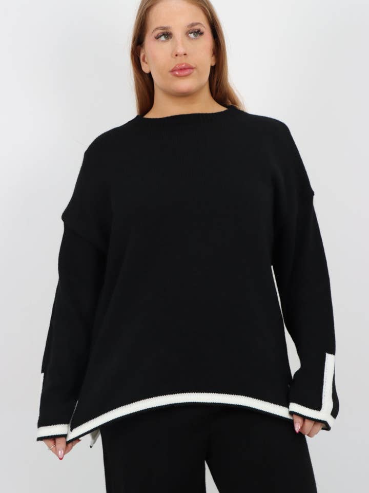 Miss Bold - Wholesale Lounge Set - Women's - Italian Oversized Contrast Trim Knitted Co Ord Set2