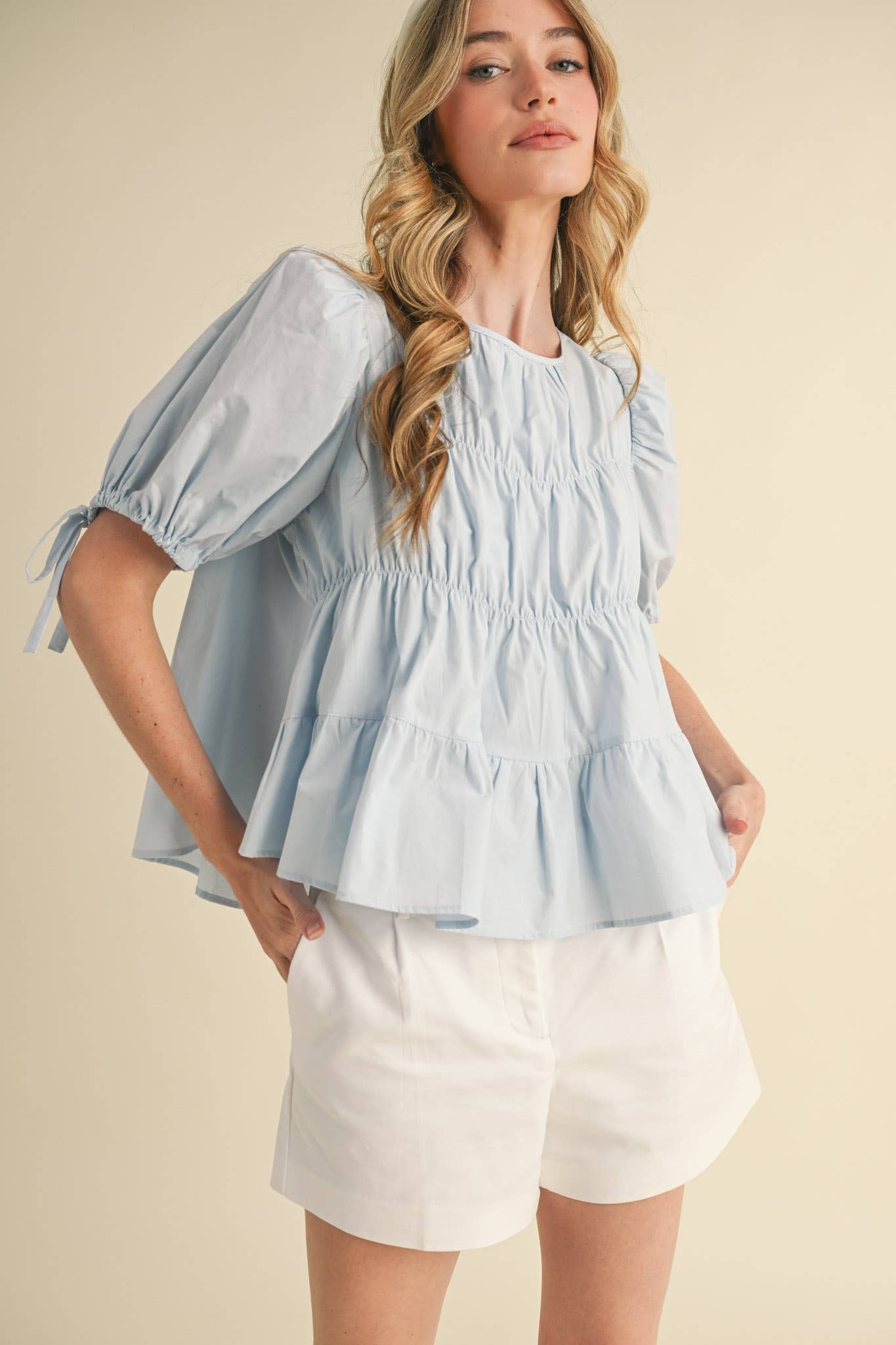 &MERCI - Wholesale Blouse - Women's - TIERED SHIRRING PUFF SLEEVE TOP MTP308111