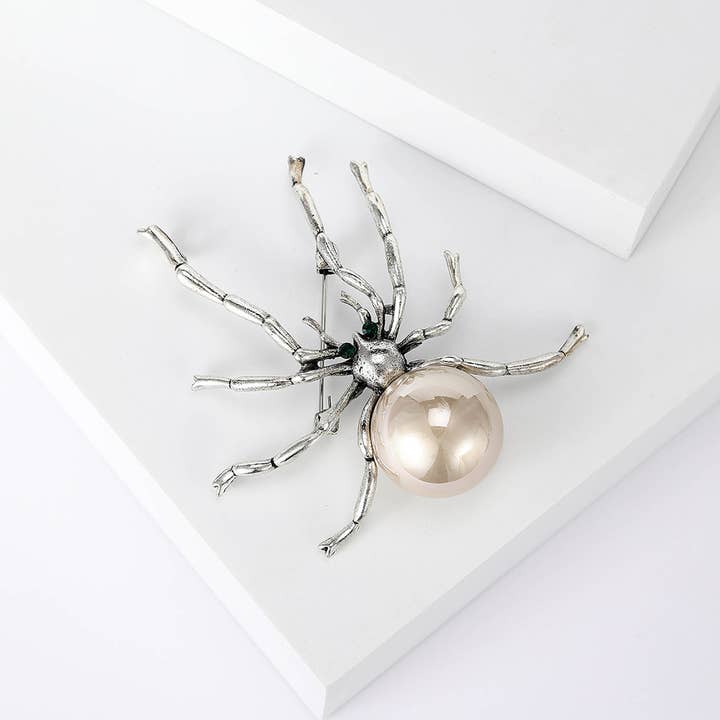Tourtiwi - Wholesale Brooch - Gothic Silver Spider Brooches with Pearl Bodies3