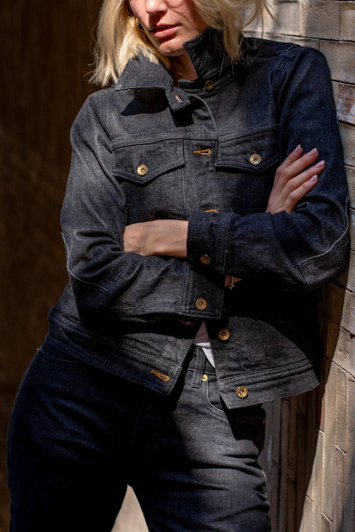 Schwarzer Stein Artcher Jacke | 14oz Broken Twill Denim für den Großhandel auf Faire3