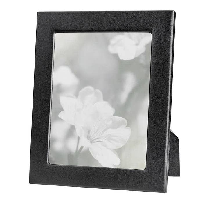 Graphic Image Inc. - Wholesale Picture Frame - 8" x 10" Studio Frame2