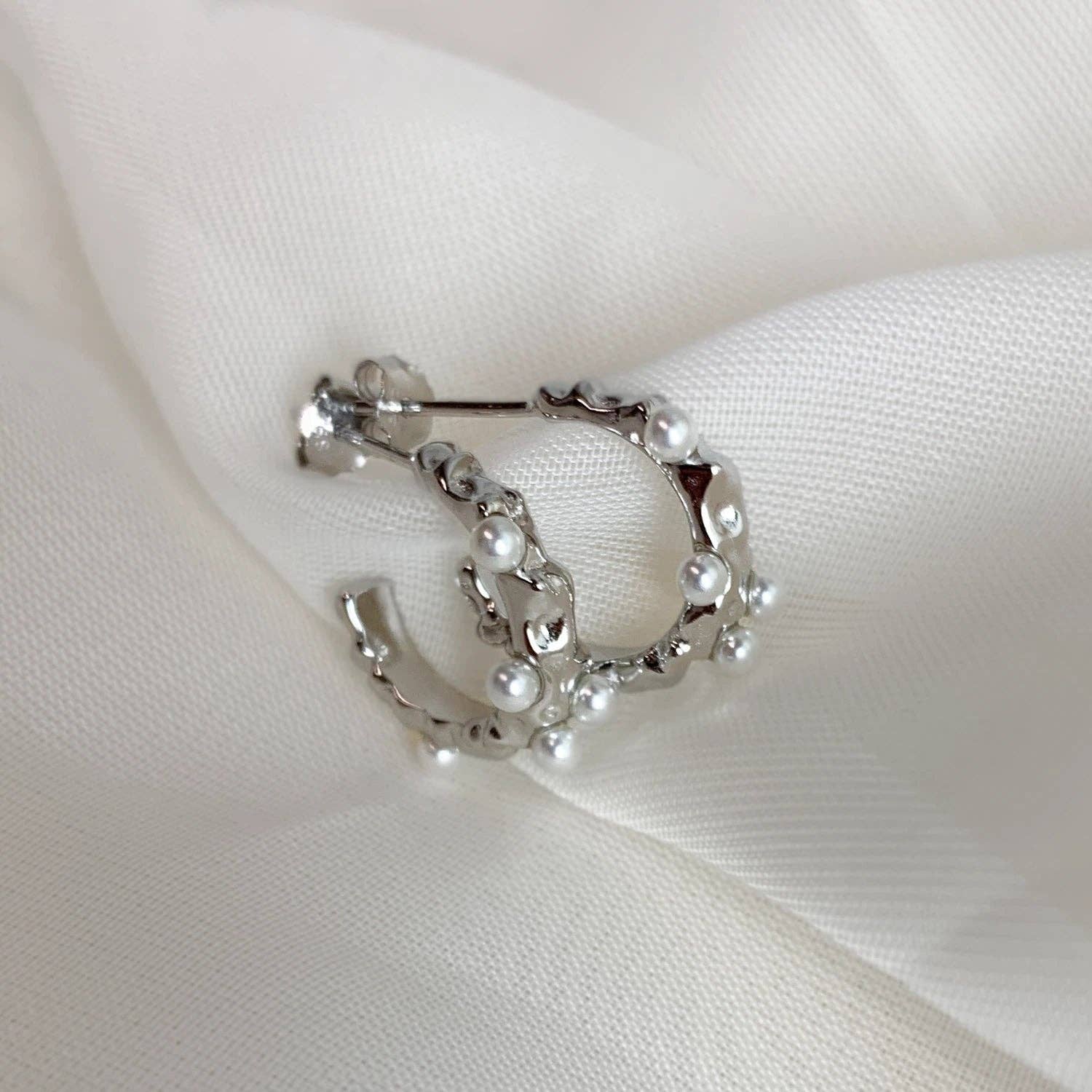 Love Local Jewelry - Wholesale Hoop Earrings - MOANA HOOPS 1,5CM3