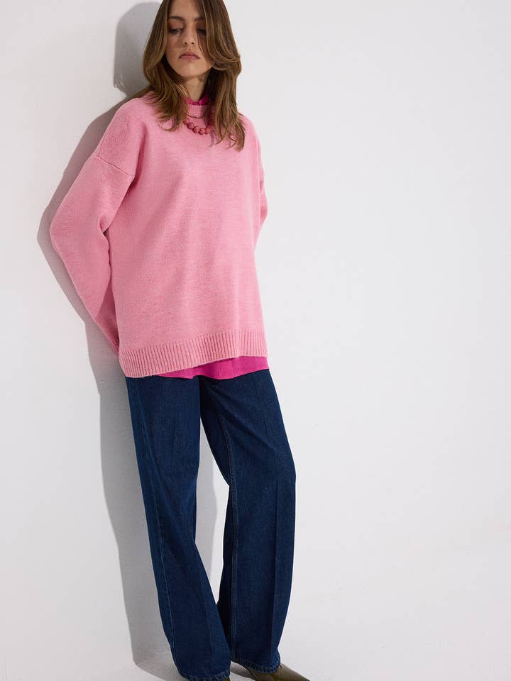 PULL EN TRICOT BASIQUE pour la vente par Touché Privé