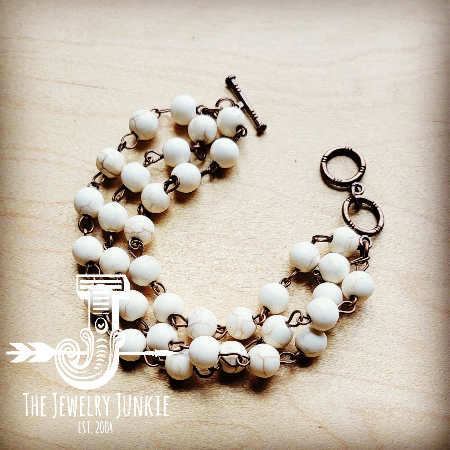 The Jewelry Junkie - Wholesale Beaded Bracelet - White Turquoise Triple Strand Bracelet 807h4