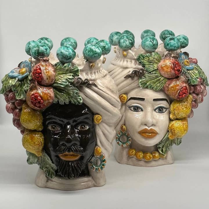Teste di Moro Fiori e Frutta Ceramica Caltagirone cm H.30 L.23 Handcrafted Crown with Green Spheres and other Purchase Wholesale semi di fiori all. Free Returns & Net 60 Terms on Faire trending on Faire.