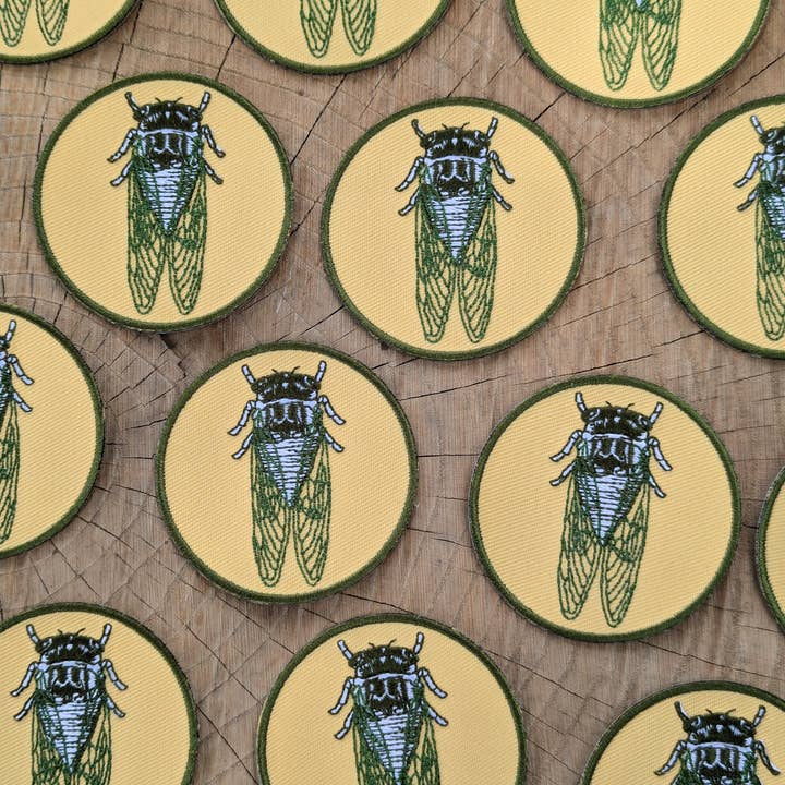 ilikesara | art + goods - Vente Écusson - écusson thermocollant | cigale - rond de 2,5 pouces3