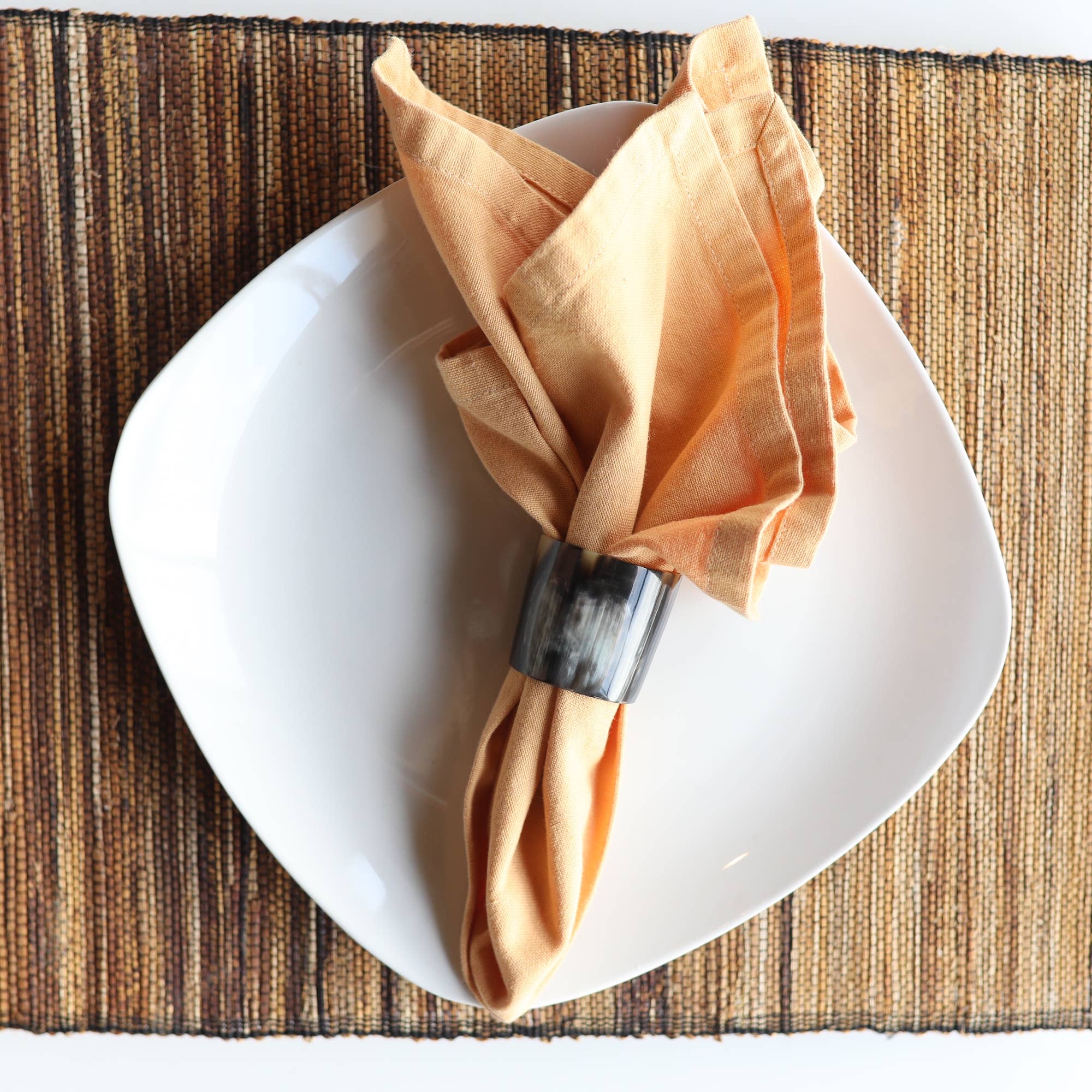 Ornaments 4 Orphans - Wholesale Napkin Ring - Cow Horn Napkin Rings3