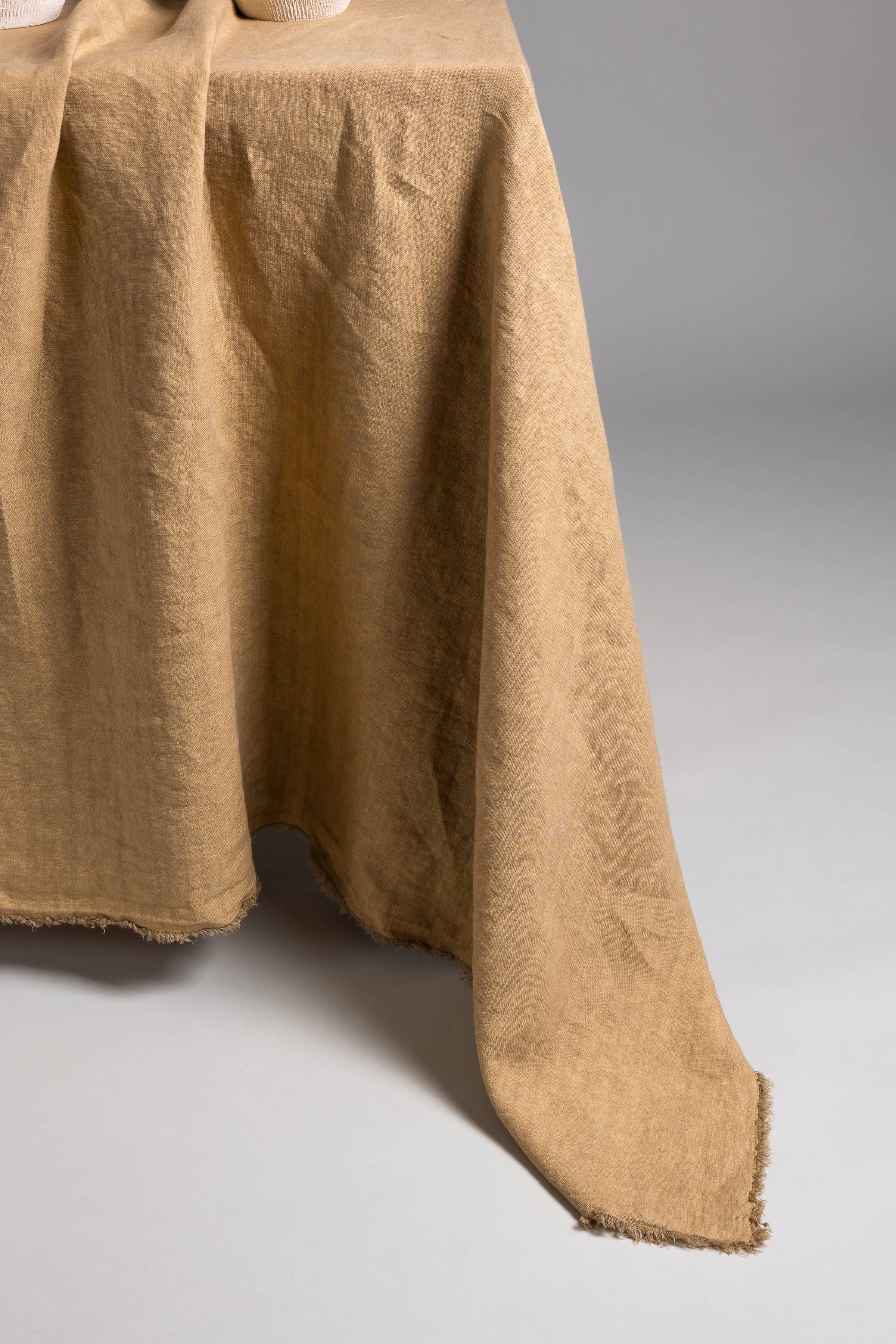 FEELUM homelinen by David Home srl - Vente Nappes - Nappe OASI en lin 100 %, fabriquée en Italie1