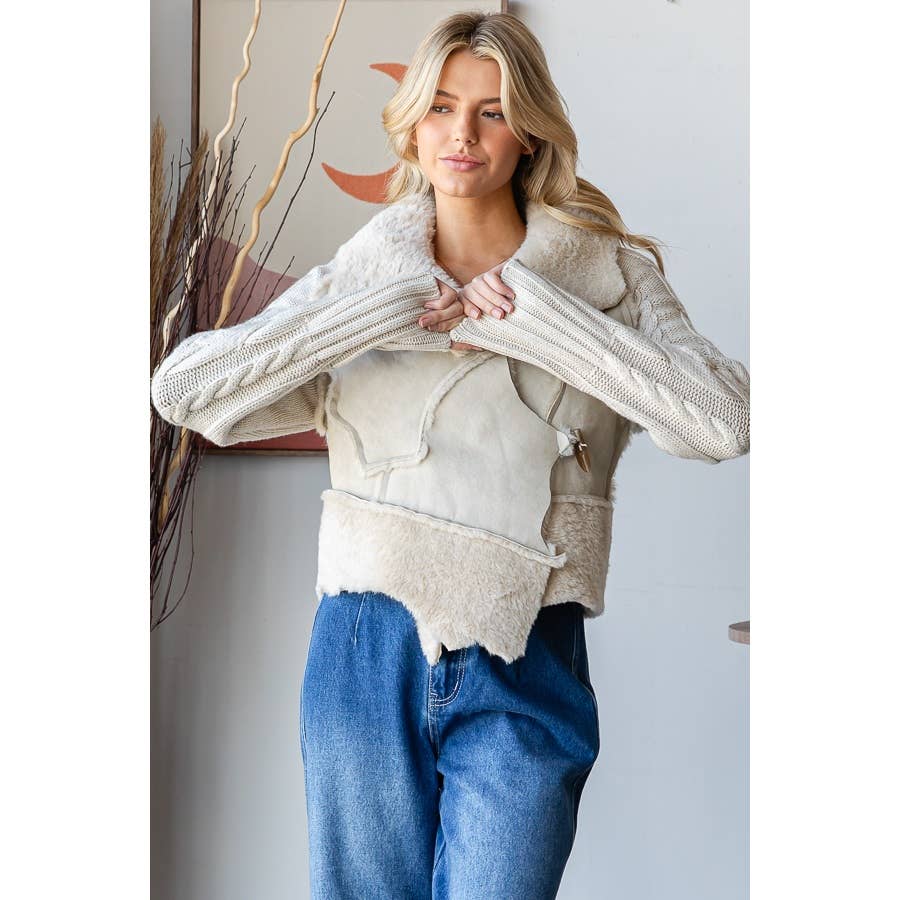 Oli&Hali - Wholesale Leather Jacket - Women's - FAUX LEATHER WINTER JACKET WITH SWEATER SLEEVES4