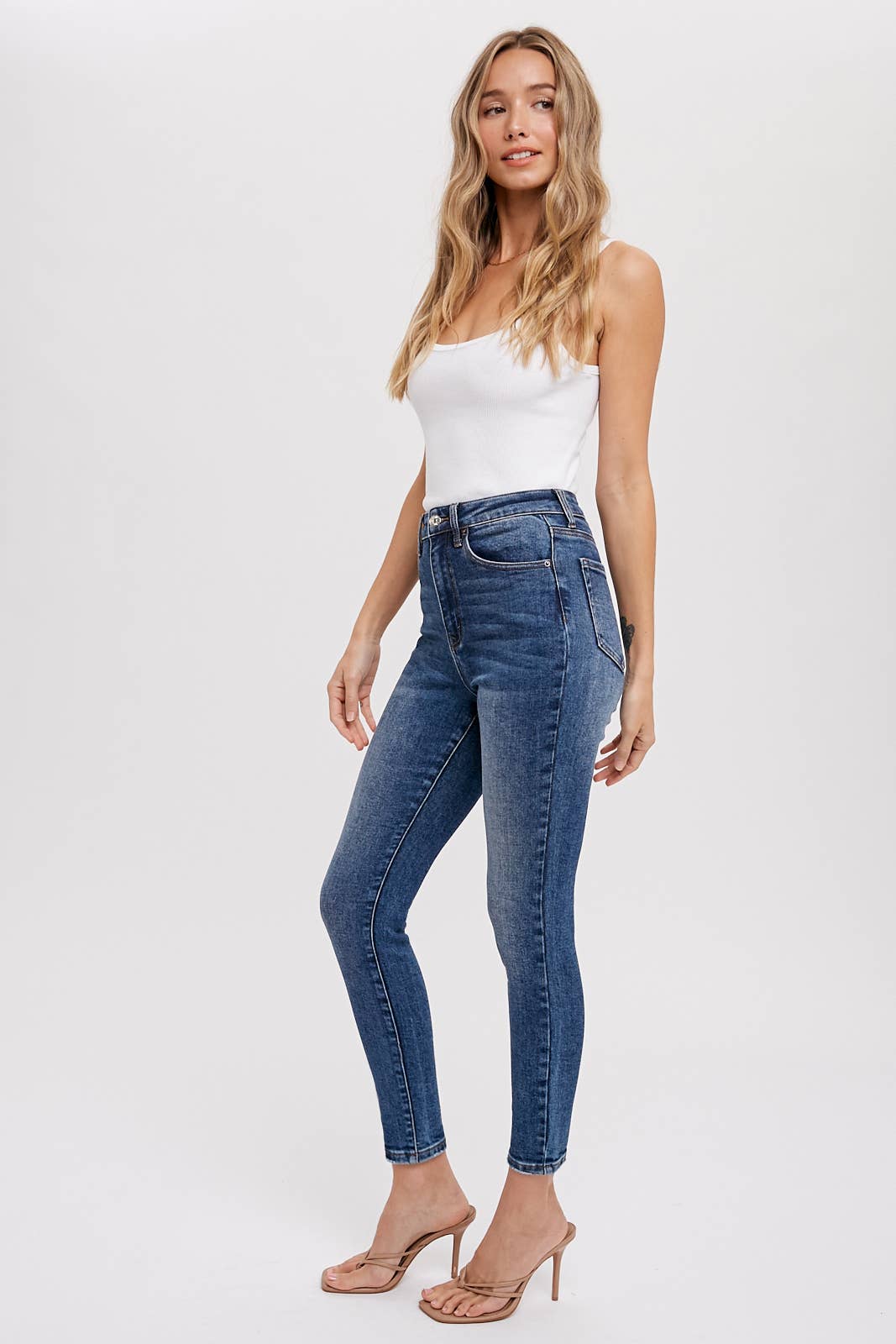 Bluivy - Vendita all'ingrosso Jeans - Donna - JEANS SKINNY VITA MEDIA18