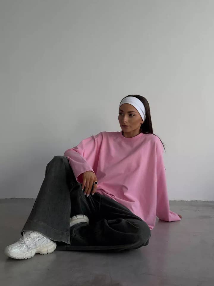 Suhkasana - Wholesale T-Shirt - Women's - Heavyweight Cotton Long Sleeve Crewneck Oversized T Shirt13