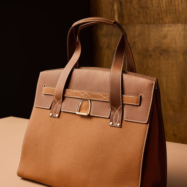 Oakbark & Chrome – wholesale Tote bag – Women's – Stable Tote in Brindle & Teak1