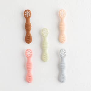 Sperric Silicone Baby Spoons First Stage Baby Feeding Spoons Stage 1 and Stage 2-4pcs (Green & Blue)