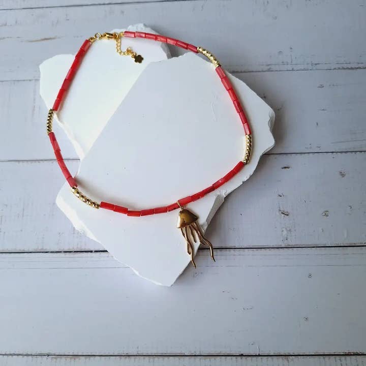 OE! - Wholesale Pendant/Charm Necklace - Medusa Rossa2