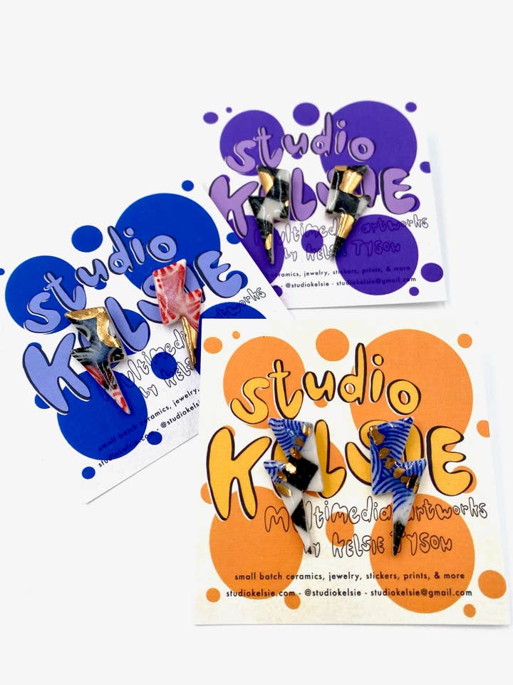 Lightning Bolt porseleinen oorknopjes voor wholesale door Studio Kelsie