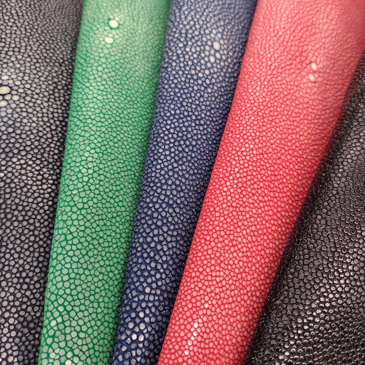 Grifos pens – wholesale Pennor – Blå bläckfiskläderfyllepennor med grepp i silver 9252