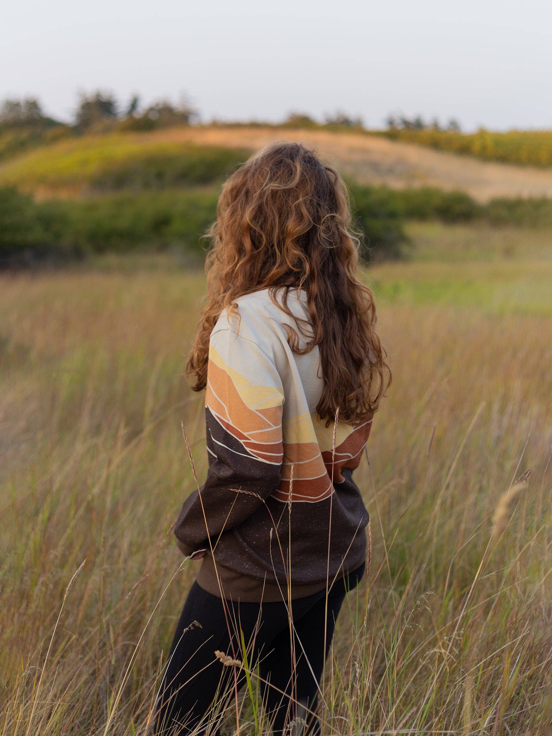 Happy Earth - Wholesale Graphic Sweatshirt - Unisex - Retro Range Pullover4