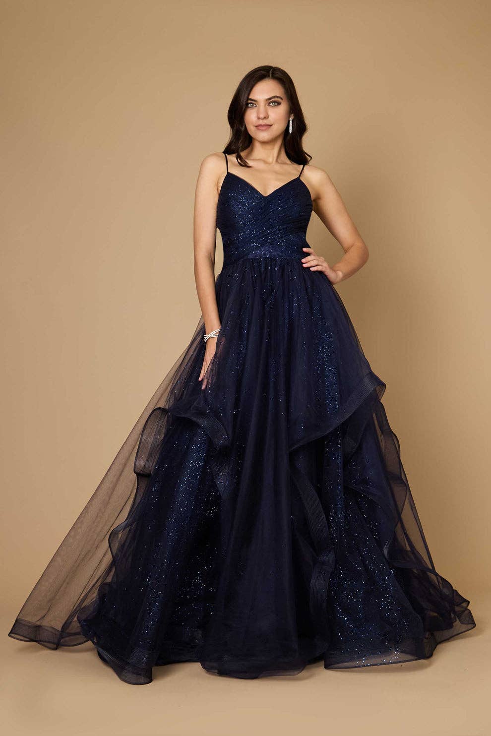 Kos Couture - Vente Robe de soirée – femme - Robe de bal en tulle fluide avec paillettes et décolleté en cœur.12
