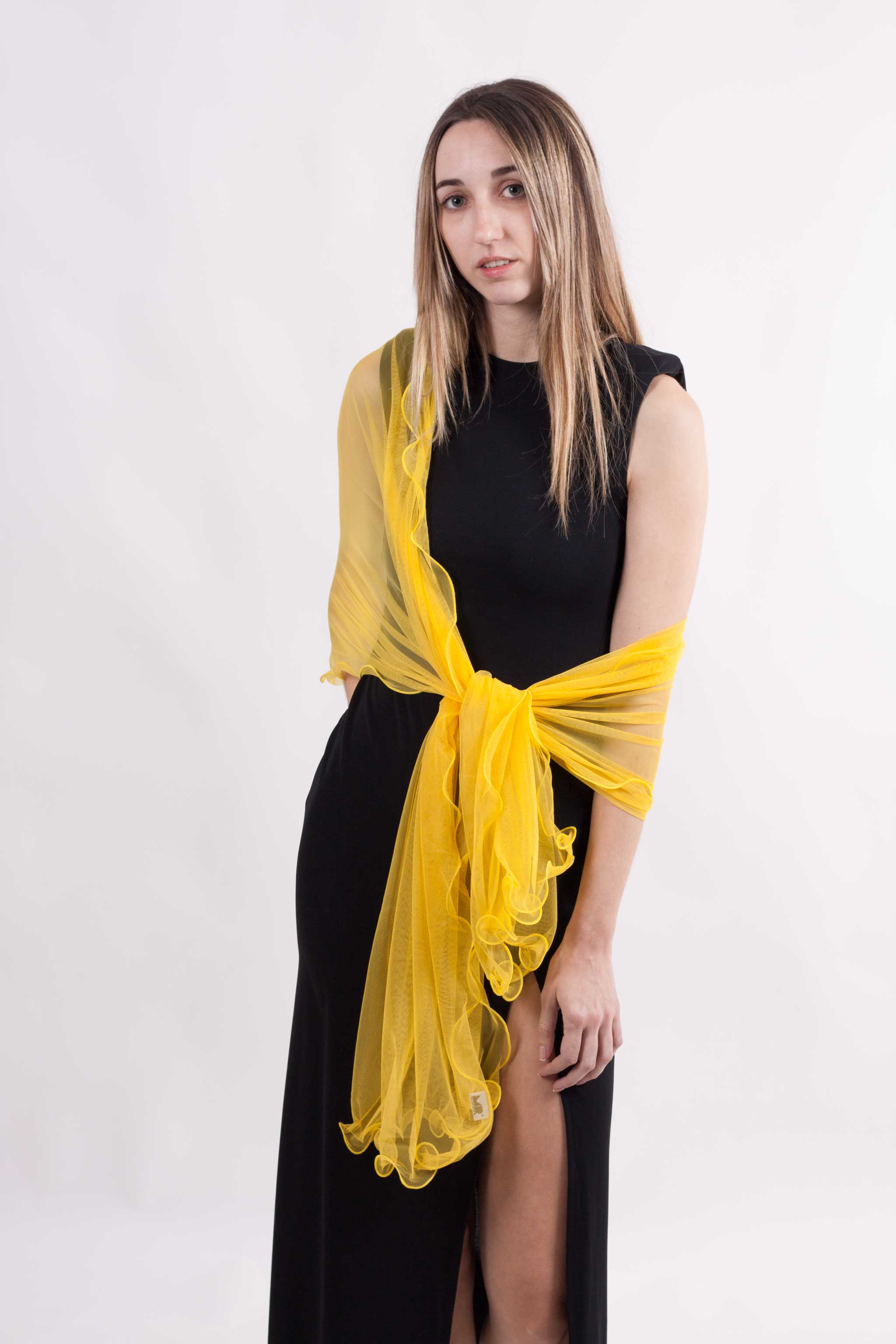 MR Complements - Vente Écharpe – femme - Châle en tulle grande taille aux bords ondulés32