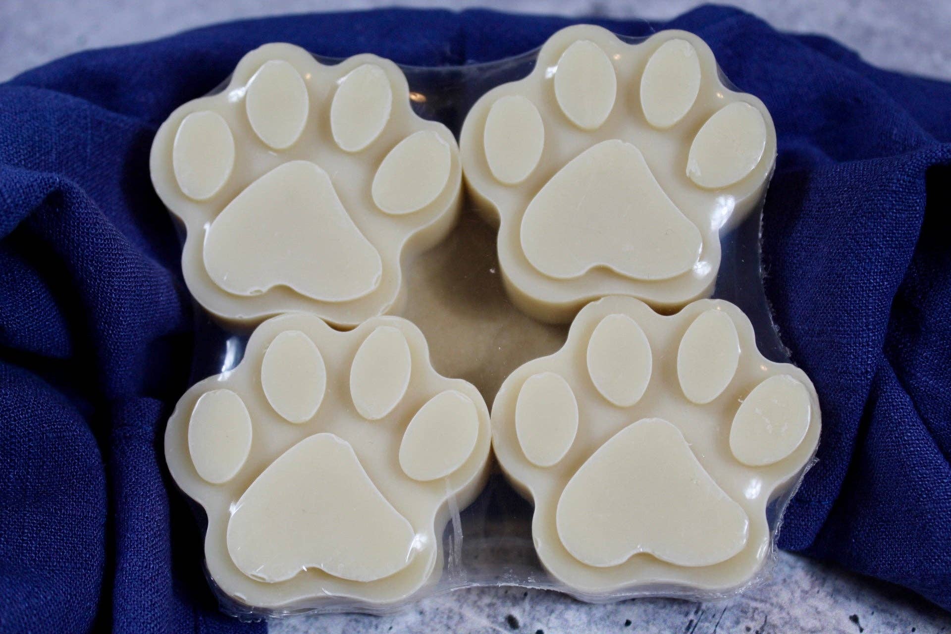 Wicked Bubbles LLC - Wholesale Pet Soap - Dog - Clean Paws - Woof approved6