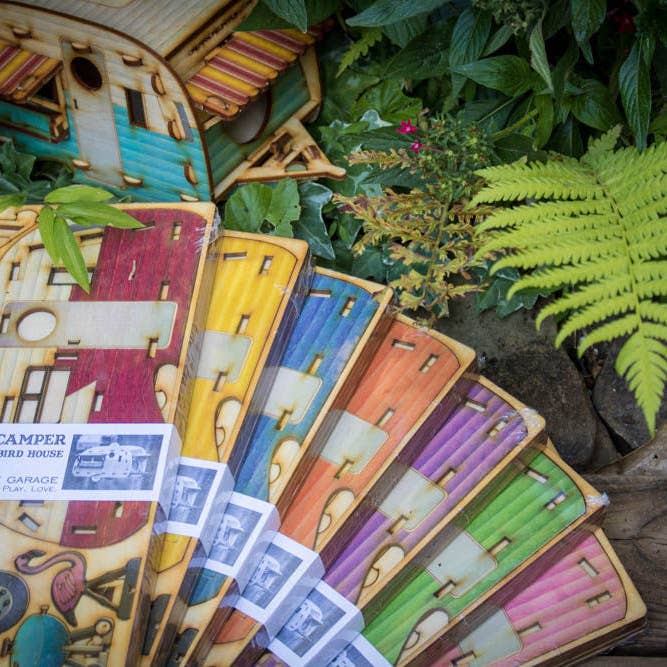 One Man One Garage - Wholesale Bird House - Vintage Camper Bird House Scale model playset you can build and use! Bring back the love of travel!5