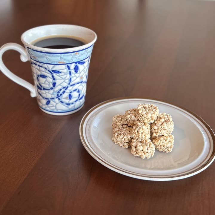 Paktli Foods - Wholesale Chocolate Covered Sweets - NEW White Chocolate Mexican Alegria Bites6