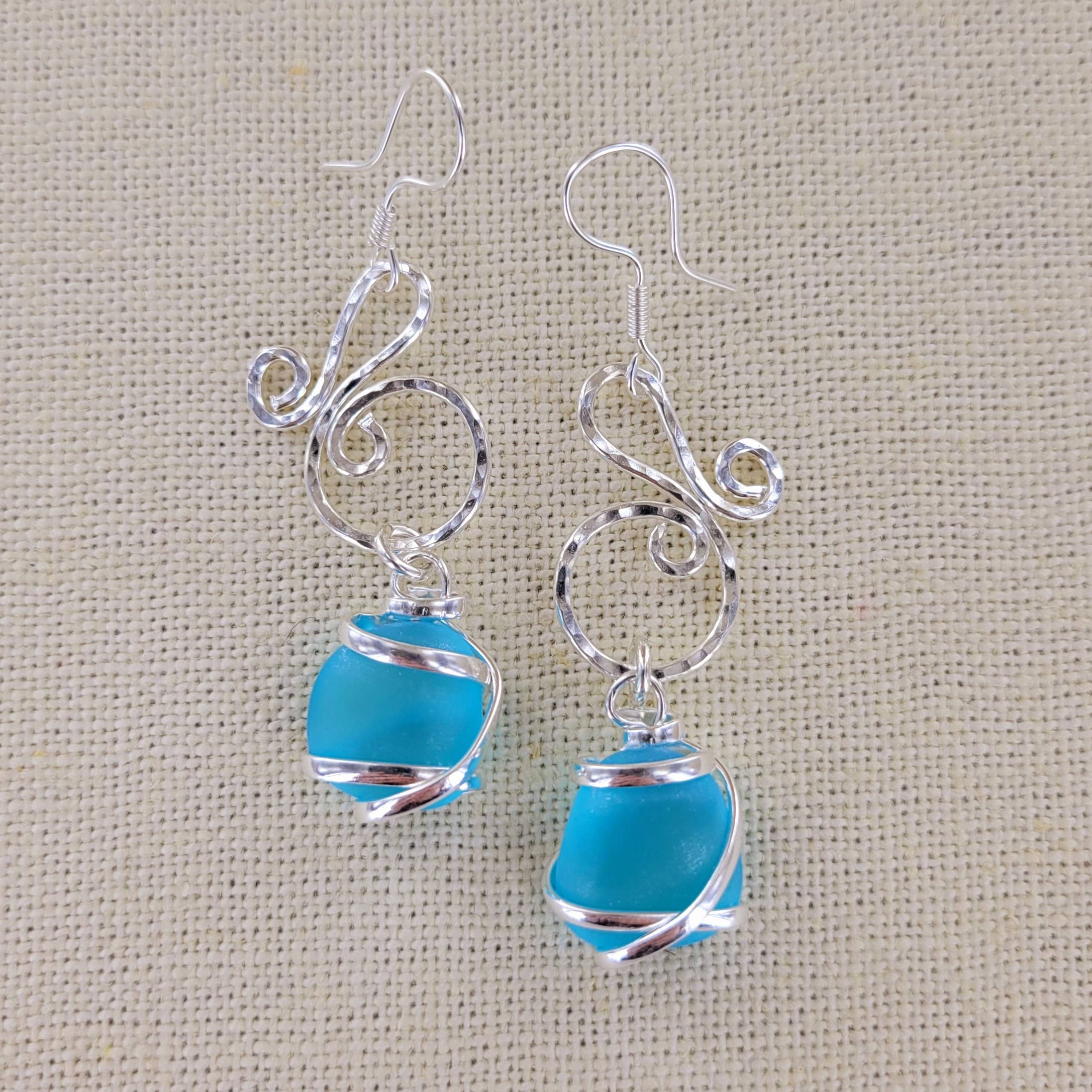 Sadie Green's Jewelry - Vendita all'ingrosso Orecchini pendenti - Orecchino in vetro marino coltivato XCAM-E172