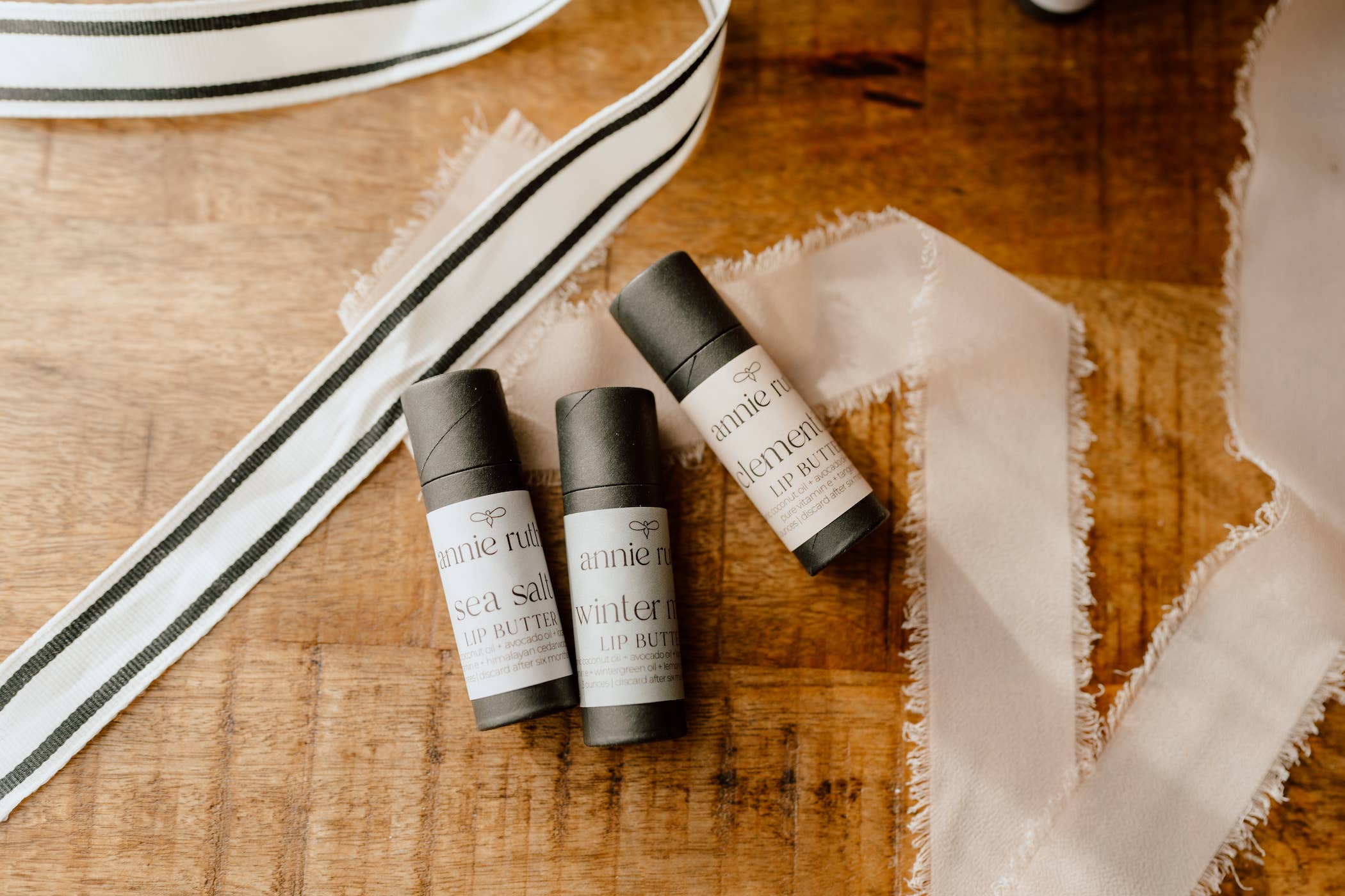 Annie Ruth - Vente Baumes à lèvres - Baume à lèvres à la cire d’abeille