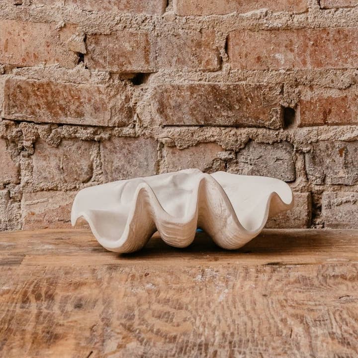 Small Clam Shell for wholesale by House Parts, Inc.