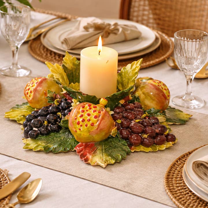 Italian Ceramic Pomegrana&Grape Candle Holder 35cm per la vendita all'ingrosso da parte di LUEM ART ceramiche e porcellane di Capodimonte Made In Italy