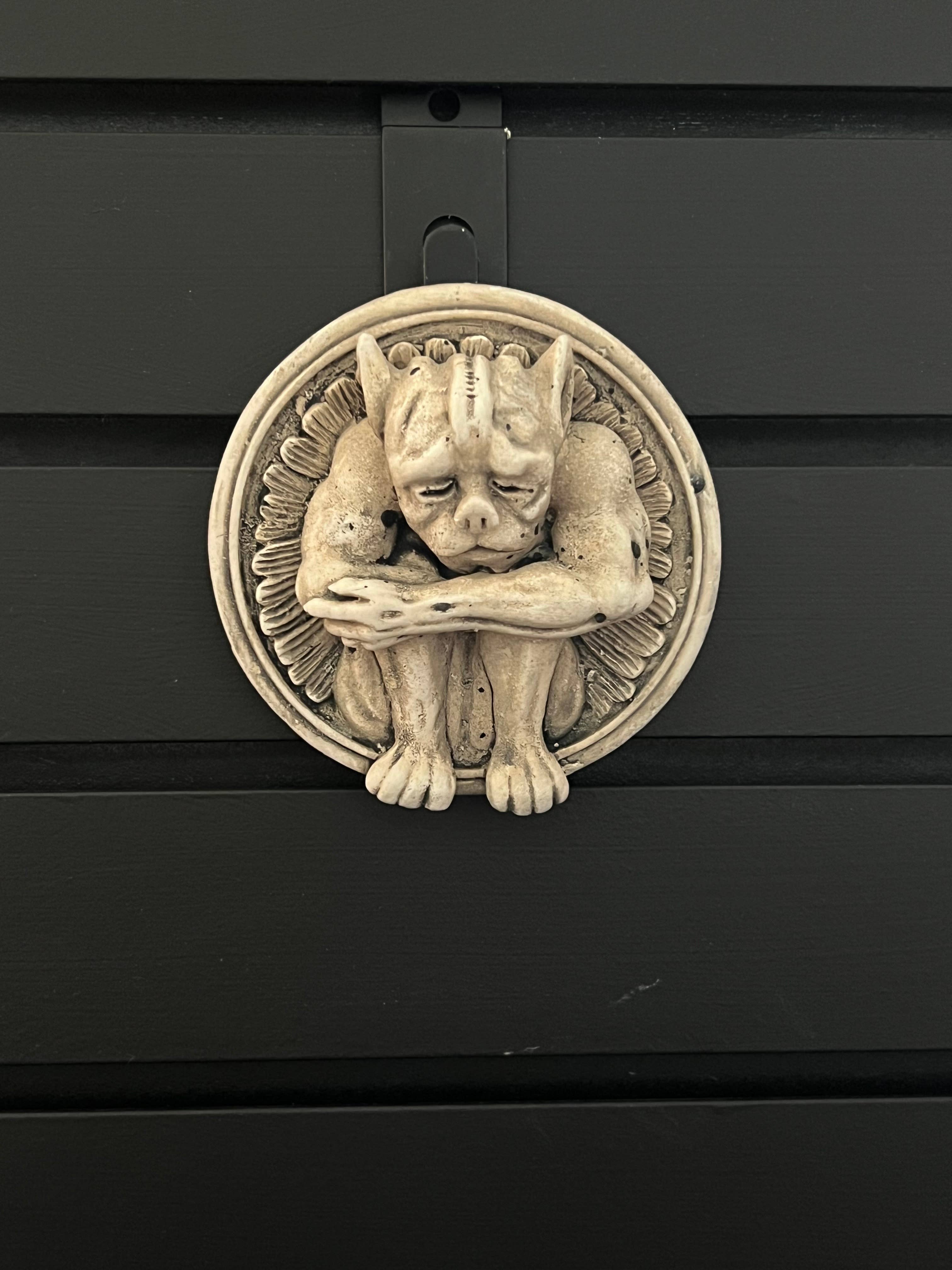 Masterpiece Studio - Wholesale Wall Accent - Squatting Gargoyle Wall Plaque (GA16)